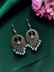Navrabeads Pearl Earrings with Silver finish 