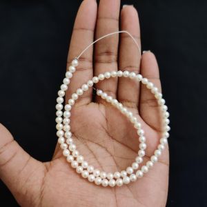 Navrabeads 15 Inch String AA Quality 4mm Cream Potato Freshwater Pearls for Jewellery Making, Natural Cultured Pearls for Necklaces, Earrings & DIY Designs (Approx 85-88 Pearls)