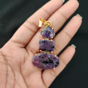 Navrabeads Premium Quality Natural 3 Step Gemstone Pendant Gold Finish with Anti-Tarnish Free Gold Polish for Women