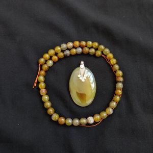 Navrabeads 8mm Onyx Beads with Lace Agate Pendant Combo | Jewellery Making Supplies