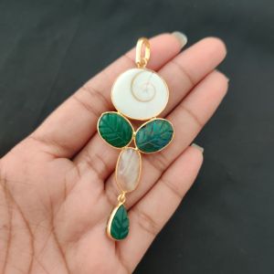 Navrabeads 5 Stone Design Pendant – Gold Finish