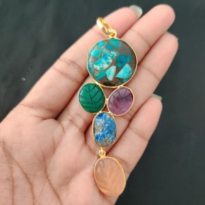 Navrabeads 5 Stone Design Pendant – Gold Finish