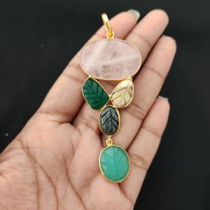 Navrabeads 5 Stone Design Pendant – Gold Finish