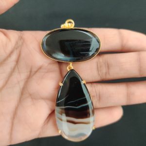 Navrabeads Mix Gemstone Pendants, 2 Stones | Gold Finish | Elegant Gemstone Pendant Set for Jewellery Making & DIY Designs