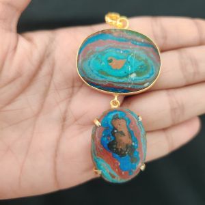 Navrabeads Mix Gemstone Pendants, 2 Stones | Gold Finish | Elegant Gemstone Pendant Set for Jewellery Making & DIY Designs