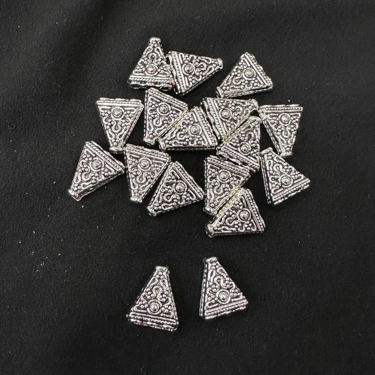 26X15mm Smeraldo Connettore Pnedente 2 Anello Lunetta Argento Antico